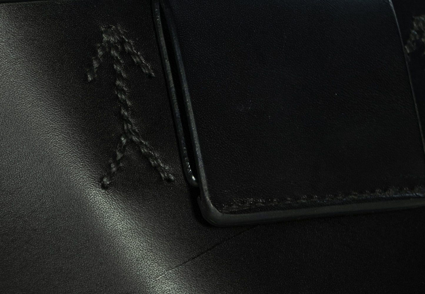AAB4_7 - bag - black / black