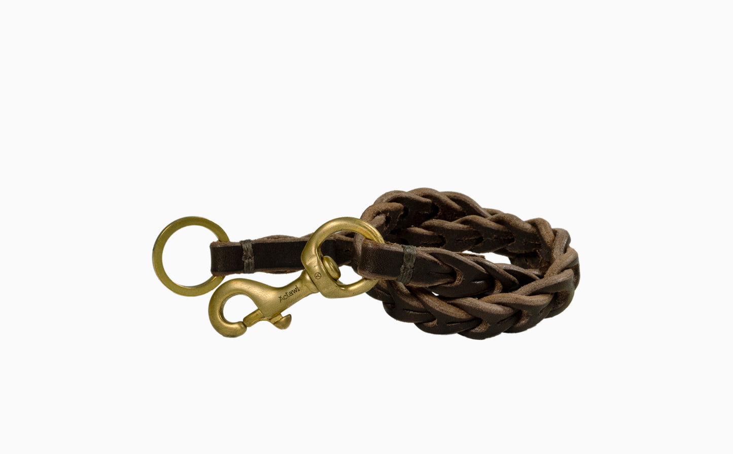 handcrafted braided chain / vegetable tanned bullhide leather with natural edge / signature solid brass snap hook / solid brass split ring / hand sewed with waxed linen thread / crafted in Italy
