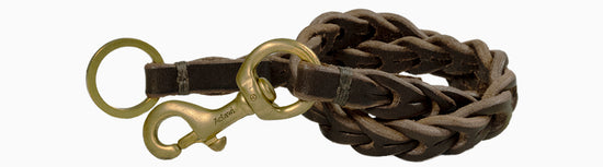 handcrafted braided chain / vegetable tanned bullhide leather with natural edge / signature solid brass snap hook / solid brass split ring / hand sewed with waxed linen thread / crafted in Italy